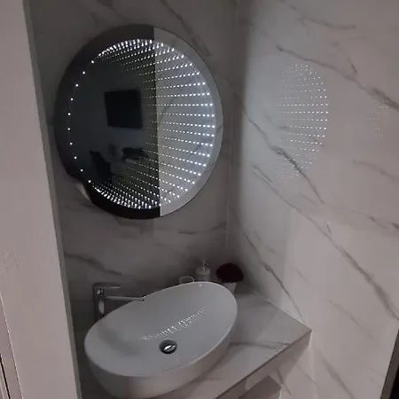 Gold Luxury Gæstehus Split