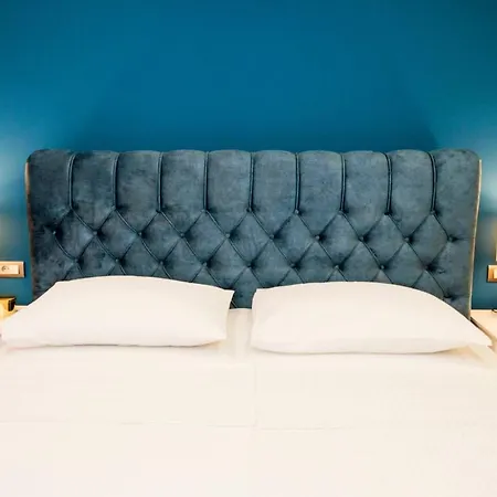 Gæstehus Gold Luxury 4*