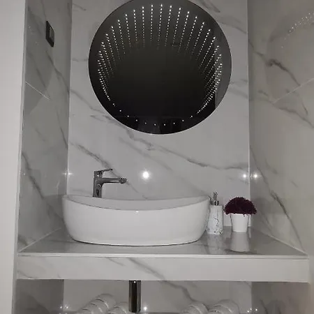 Gold Luxury Gæstehus